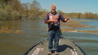 Bass in Changing Water Conditions - Pete Gluszek