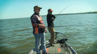 Main Lake Point Sweet Spot Fishing - Mike & Pete