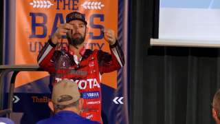 Power Shaky Head and Swing Head Jigs - Mike Iaconelli : Remastered